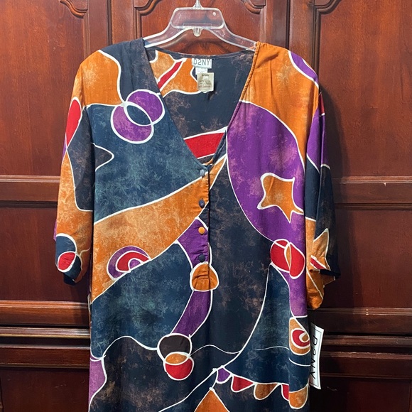 Vintage Tops - D2NY Colorful Abstract long big Top size 4X NWT